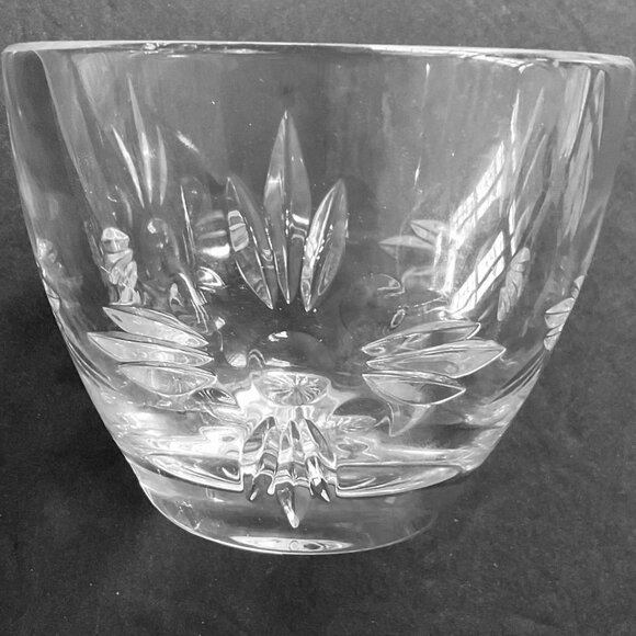 MARQUIS Waterford "Sunburst" Crystal Bowl EUC - Picture 6 of 7